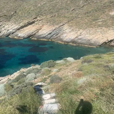 House By The Sea In Kea Cyclades Holiday home Melissaki