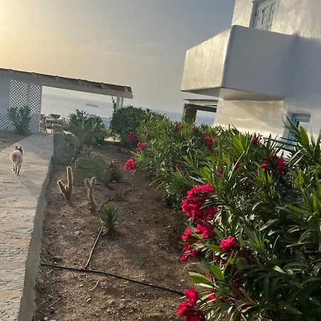 House By The Sea In Kea Cyclades 度假居