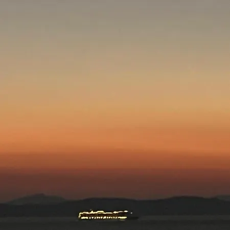 House By The Sea In Kea Cyclades Holiday home Melissaki