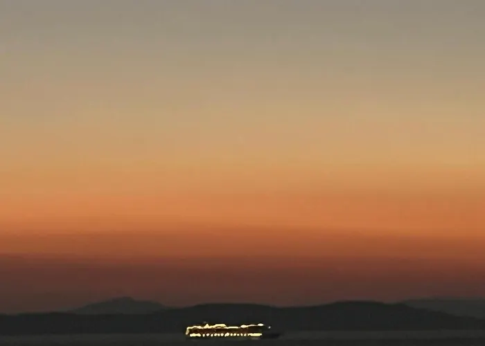 House By The Sea In Kea Cyclades Tatil Evi Melissaki